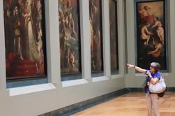 Skip the Line: Small Group Louvre Express Tour