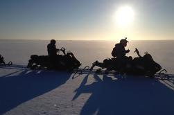 Arktischer Kreis Snowmobile Safari für Anfänger in Rovaniemi