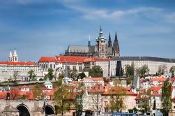 Full-Day Praag Walking Tour met River Cruise