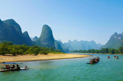 Li River Cruise Tour of Yangshuo With Jiuxian Village and Optional Yulong Bamboo Rafting