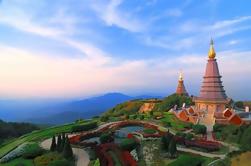 Randonnée étonnante au parc national Doi Inthanon et au village de tribu Hmong Hill de Chiang Mai