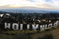 Sinal de Hollywood e excursão de caminhada do parque de Griffith