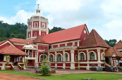 Paseo Cultural Privado: Goa Ancestral, Templo de Shantadurga y Pueblo de Especias Incluyendo Almuerzo