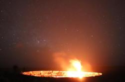 Lava Glow Vulcano espresso: Sintesi del Parco Nazionale dei Vulcani delle Hawaii con la visualizzazione di lava bagliore dopo il tramonto