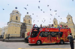 Stadtrundfahrt Lima Open-Top Bus Tour