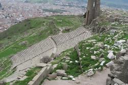 Pergamum Acrópolis y Asclepion Tour desde el puerto de Izmir con guía privada y vehículo