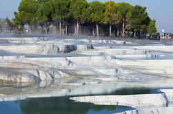 Excursión de Turquía a los pequeños grupos de 6 días desde Estambul: Pamukkale, Capadocia, Éfeso y Hierápolis