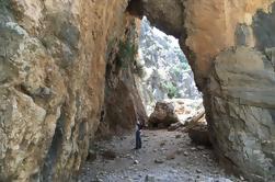 Lo mejor de Far West Creta Tour de grupo pequeño de día completo desde Chania con degustación de comida