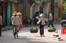 Hoi An Lección de cocina y comida Tour en bicicleta