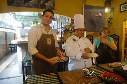 Aula de culinária de meio dia em Ho Chi Minh City