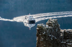 Crucero por el Canal de Caledonia y el Lago Ness, incluido el Castillo de Urquhart