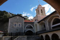 Excursión de un día a Monasterio de Kykkos desde la ciudad de Paphos