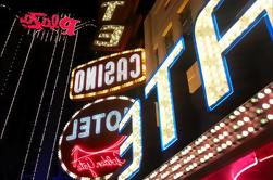 Paseo nocturno en el centro de Las Vegas