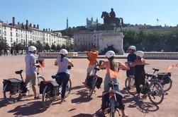 1,5-Hour Small-Group Electric Bike Tour i Lyon