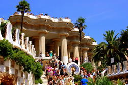 Barcelona Shore Excursion: Fortrinnsrett Sagrada Familia, Park Güell og La Pedrera