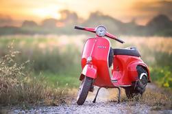 Auto-Drive Vintage Vespa Tour con cata de vinos de Florencia