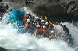 Ready-Set-Go Rafting Trip op de rivier Clearwater