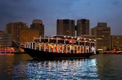 Cena Crociera sul Dhow da Dubai, compresi i trasferimenti