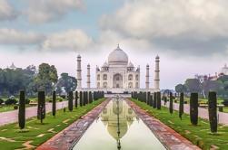 Taj Mahal de día completo y visita a la ciudad de Agra