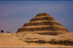 Viaje de un día a Giza y Saqqara desde Sharm