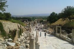 Petit-groupe Best of Ephesus Tour du port de Kusadasi