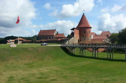 Kaunas Rumsiskes en Pazaislis Monastery Hele dag Tour van Vilnius