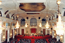 Orquestra de Viena Hofburg: Concerto de Mozart e Strauss