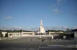 Fatima Nazare e Excursão em Grupo de Óbidos