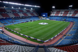 Tour Privado de 4 Horas de Madrid Incluyendo el acceso a Skip-the-line al Estadio Atletico