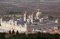 Private Day Tour van Madrid Highlights met Bezoeken aan Escorial klooster en Valley of the Fallen