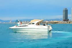 Luxury Yacht Tour with Professional Skipper and Tapas Menu from Barcelona