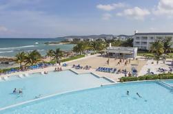 Montego Bay Shore Excursion: Grand Palladium Resort og Spa Luxury Beach Day Pass