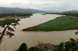 Excursão de um dia inteiro a Chiang Saen, o Triângulo Dourado e Hill Tribes de Mae Sai de Chiang Rai