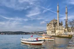 Ortakoy Bósforo Cruzeiro ao meio-dia de Istambul